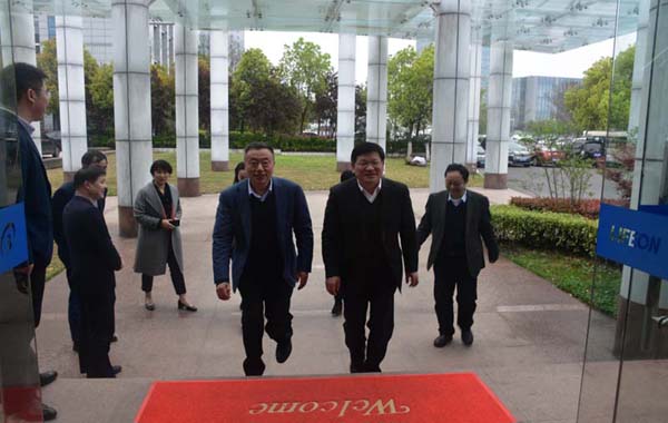 良性互動談合作，互利共贏求發(fā)展——安徽醫(yī)科大學(xué)黨委書記顧家山...